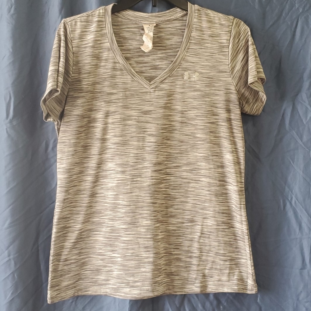 Ladies UA heat gear tshirt